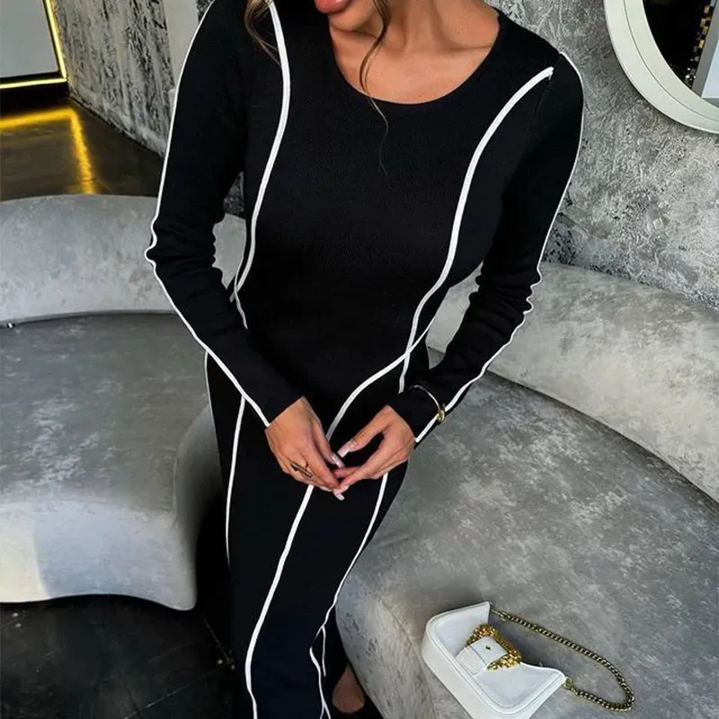 Women Round Neck Stripe Contrast Color Stitching Slim-Fit Mid-Length Long Sleeve Dress - Image 2